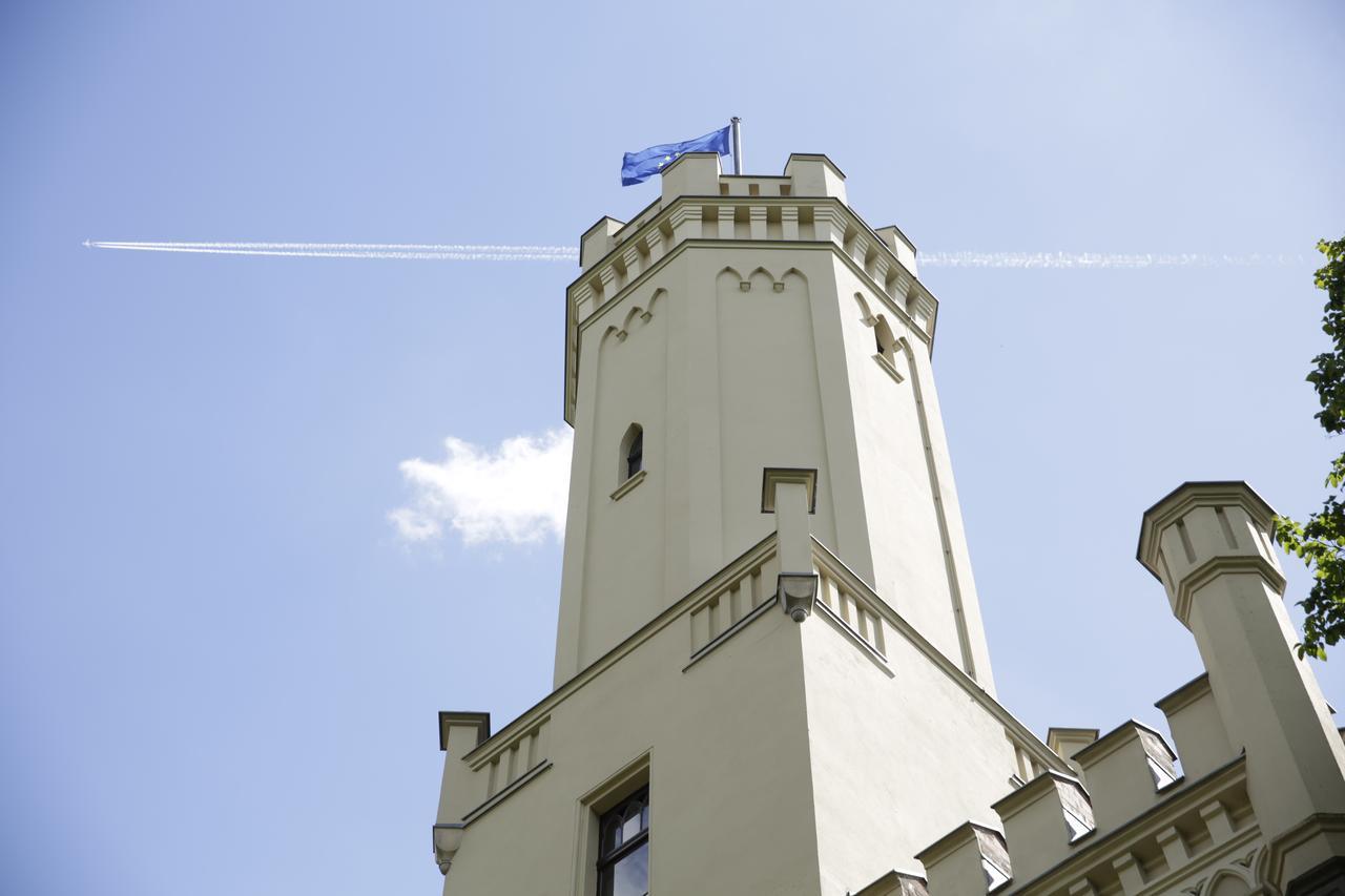 Romantik Hotel Schloss Reichenow Extérieur photo